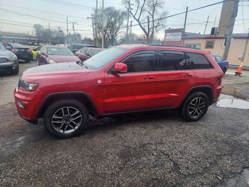 Used 2020 Jeep Grand Cherokee Trailhawk w/ Trailhawk Luxury Group image 4