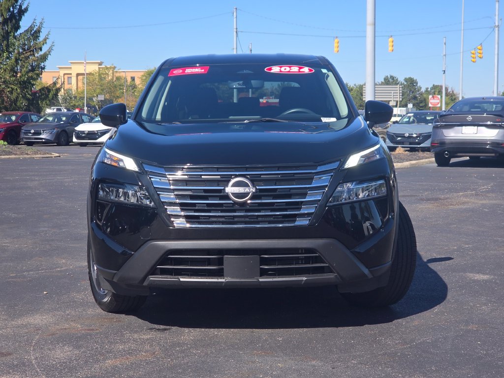Certified 2024 Nissan Rogue SV AWD/4WD image 19