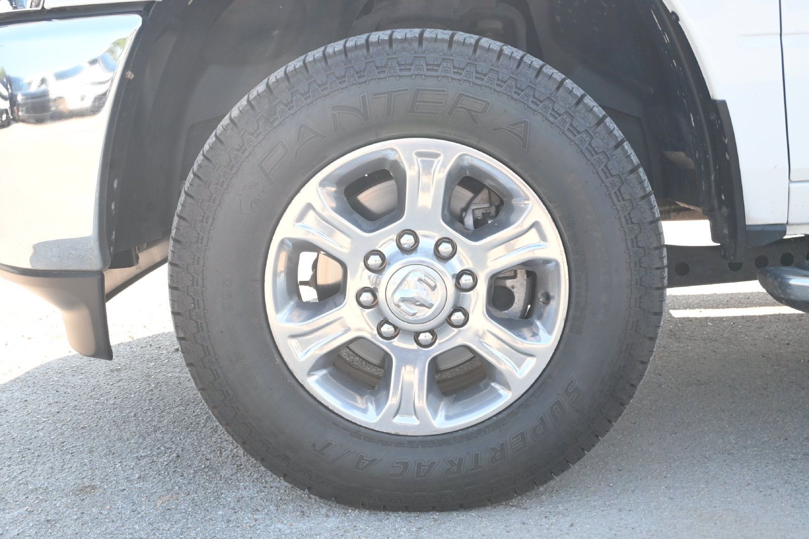 Used 2024 RAM 2500 Big Horn AWD/4WD image 7