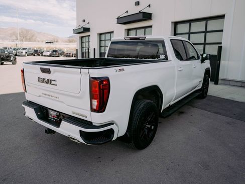 Used 2023 GMC Sierra 1500 Elevation w/ LPO, Elevation Black Package image 9