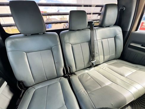 Used 2015 Ford F450 XL w/ Snow Plow Prep Package image 30