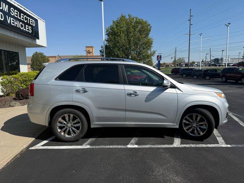 Used 2013 Kia Sorento SX w/ SX Premium Pkg FWD image 6