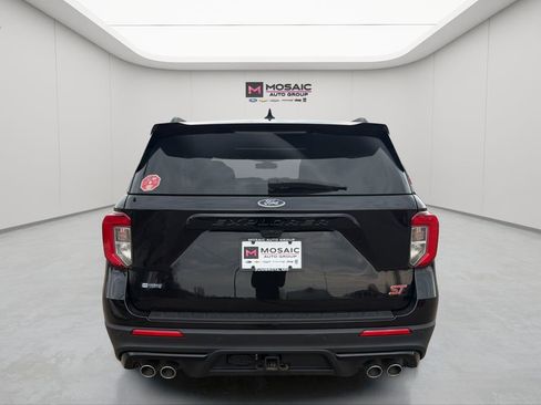 Used 2023 Ford Explorer ST w/ Equipment Group 401A image 6