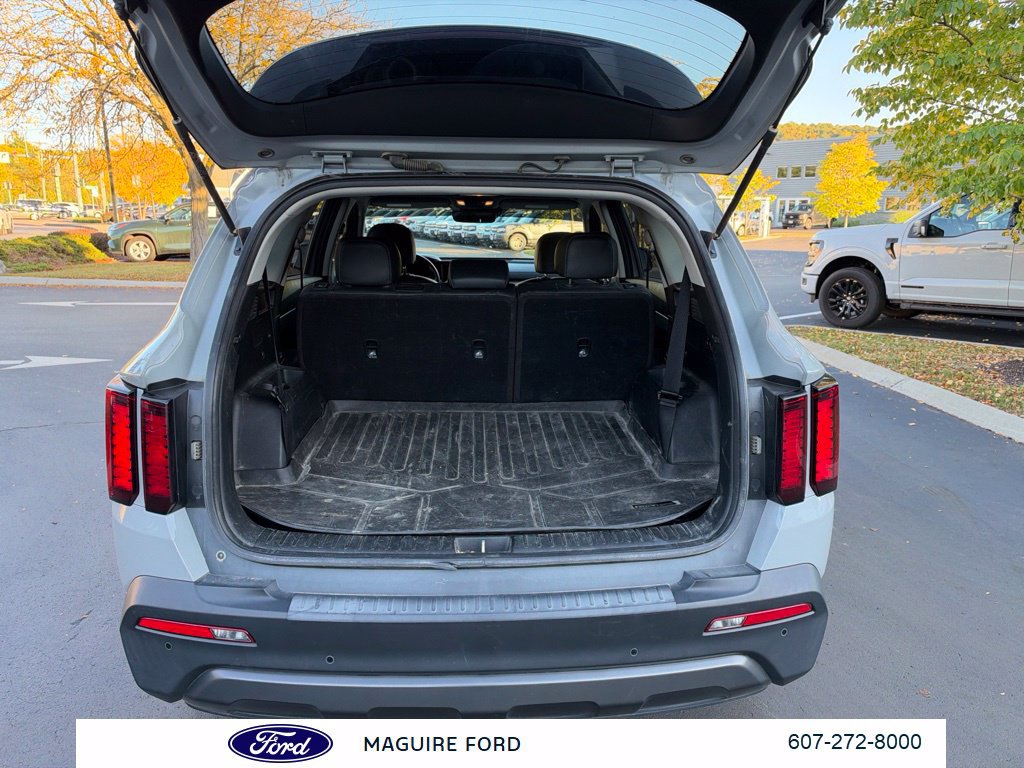 Used 2022 Kia Sorento S AWD/4WD image 10