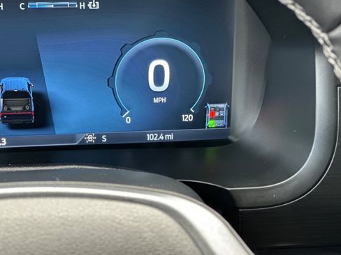 New 2025 Ford F150 Lightning XLT image 27