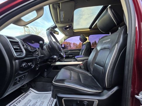 Used 2019 RAM 1500 Laramie image 12