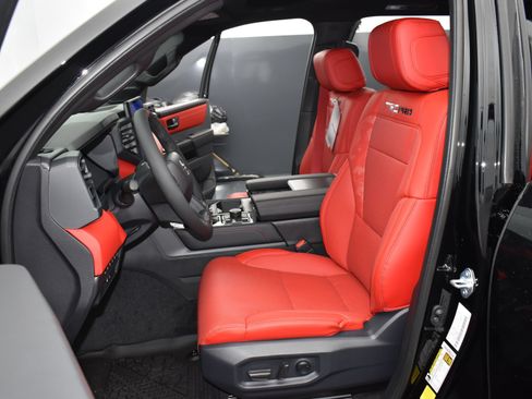 Used 2026 Toyota Sequoia TRD Pro AWD/4WD image 23