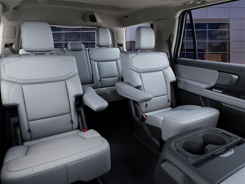 New 2027 Ford Expedition Platinum AWD/4WD image 11