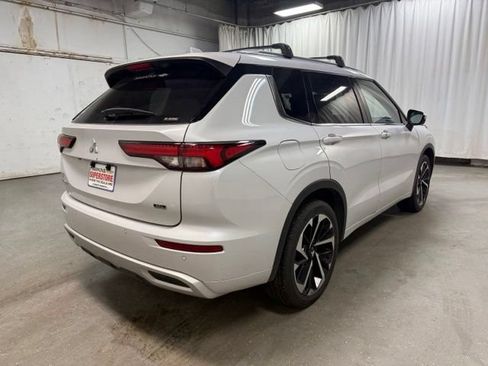 Used 2022 Mitsubishi Outlander SEL AWD/4WD image 5
