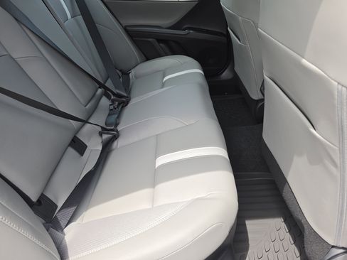 New 2026 Toyota Camry SE FWD image 11