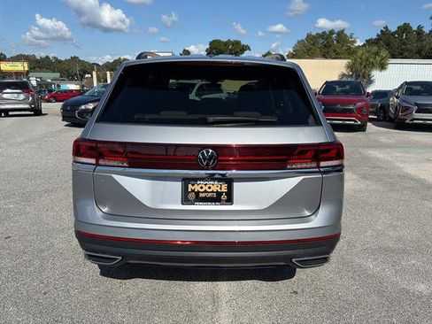 New 2026 Volkswagen Atlas SE image 5