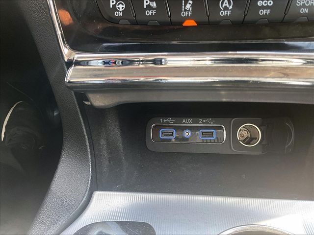 Used 2021 Jeep Grand Cherokee Summit AWD/4WD image 28