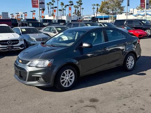 Used 2017 Chevrolet Sonic LT FWD image 2