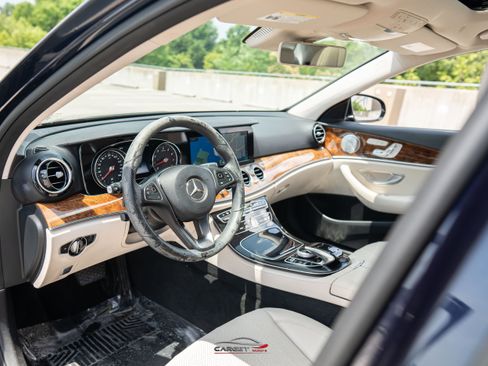 Used 2017 Mercedes-Benz E 300 4MATIC image 13