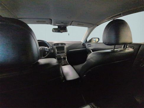 Used 2012 Lexus IS 250C w/ Luxury Pkg image 25