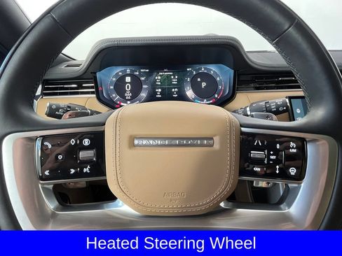Used 2025 Land Rover Range Rover Long Wheelbase SE AWD/4WD image 10