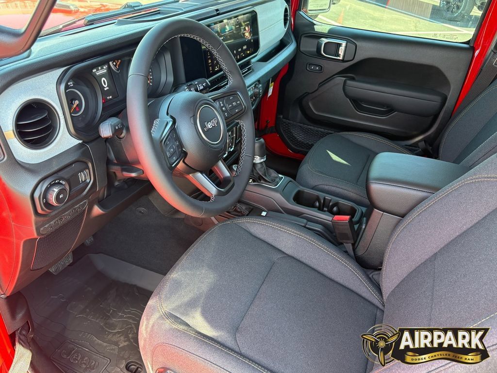 Certified 2026 Jeep Wrangler Unlimited Sport AWD/4WD image 15