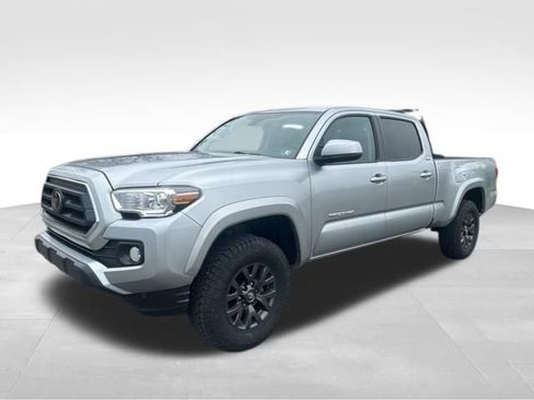 Used 2023 Toyota Tacoma SR5 AWD/4WD image 1