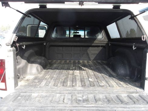 Used 2011 RAM 1500 Classic SLT AWD/4WD image 11