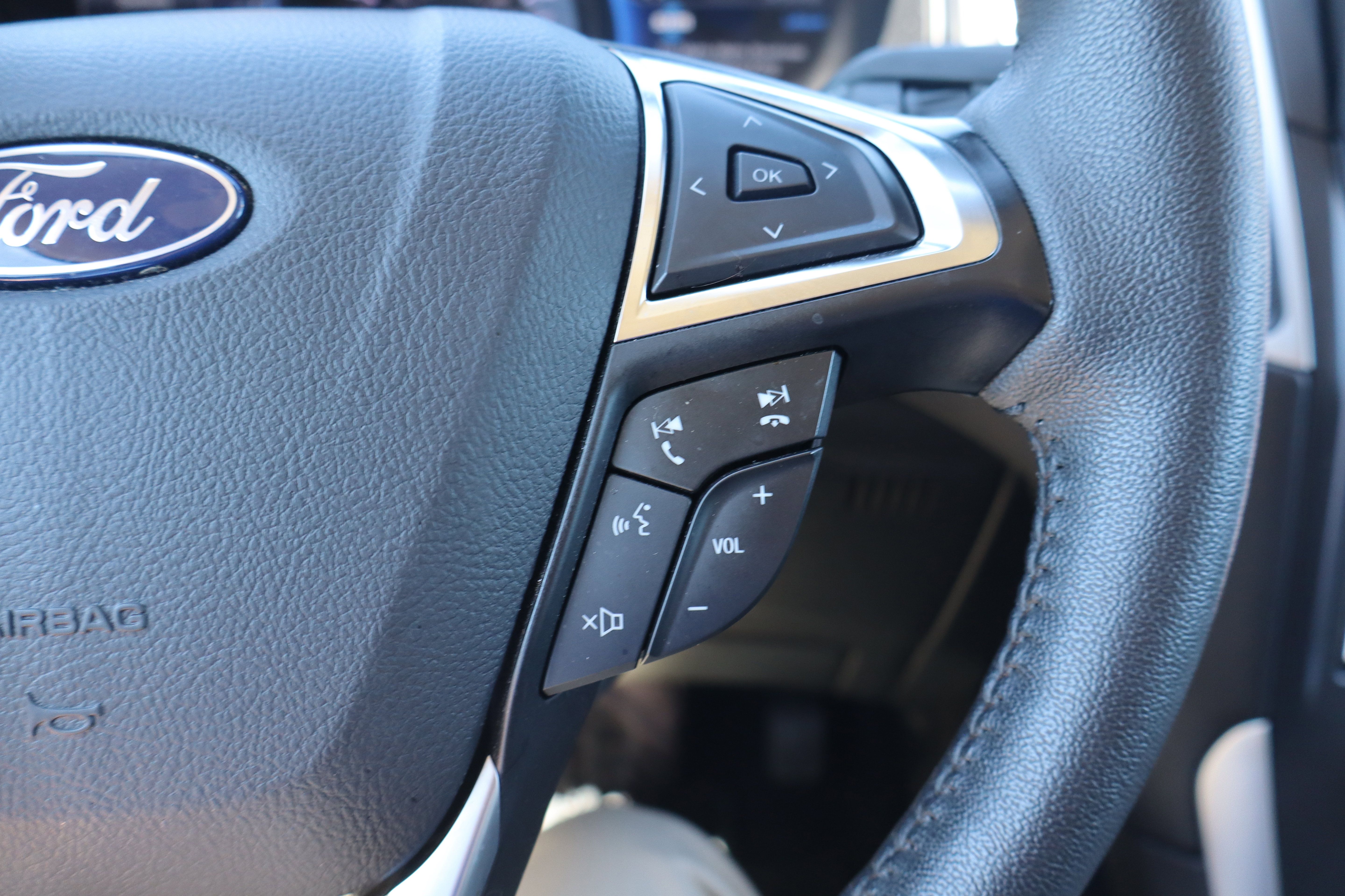 Used 2024 Ford Edge SEL w/ Convenience Package AWD/4WD image 18