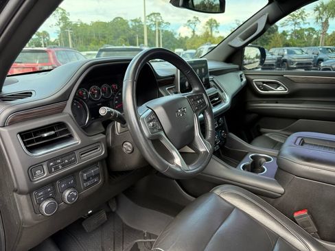 Used 2021 Chevrolet Tahoe Z71 w/ Z71 Signature Package AWD/4WD image 22