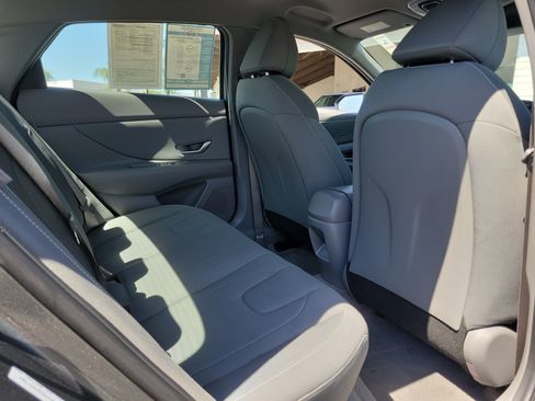 Certified 2025 Hyundai Elantra Sport FWD image 24
