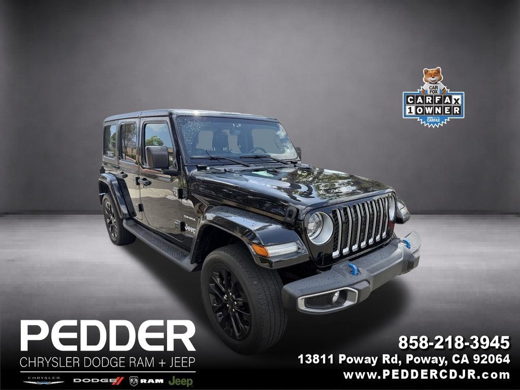 Used 2023 Jeep Wrangler Unlimited Sahara w/ Cold Weather Group AWD/4WD image 1