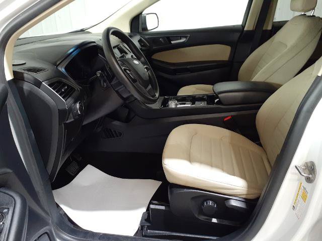 Certified 2019 Ford Edge SE AWD/4WD image 2