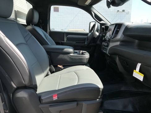 New 2025 RAM 5500 Tradesman image 25