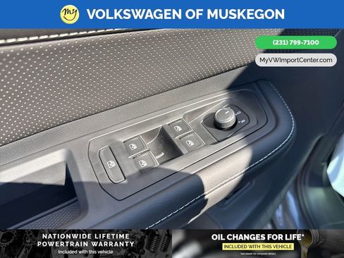 New 2026 Volkswagen Atlas SE image 10