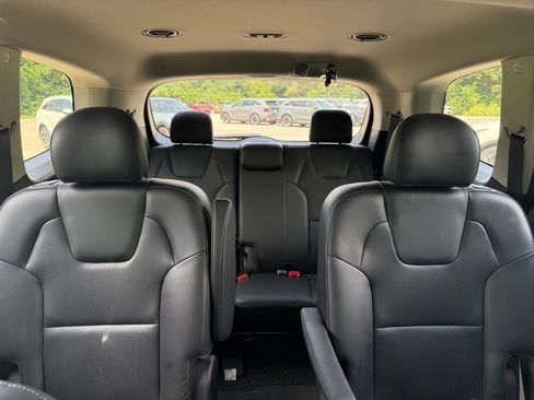 Used 2022 Kia Telluride S AWD/4WD image 37