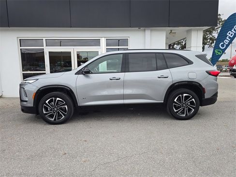 New 2025 Buick Enclave Sport Touring w/ Power Package image 4