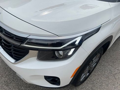 Certified 2024 Kia Seltos S AWD/4WD image 29
