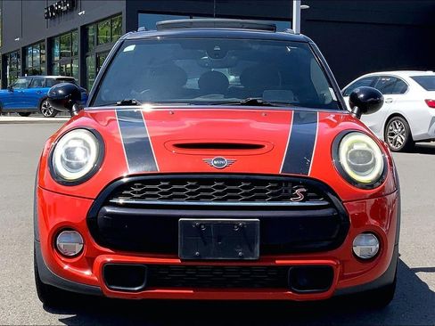 Used 2019 MINI Cooper S FWD image 3