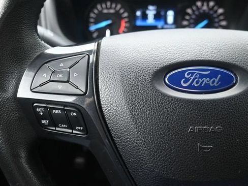 Used 2019 Ford Explorer XLT AWD/4WD image 26