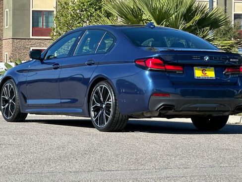 Used 2023 BMW 530i w/ M Sport Package RWD image 5