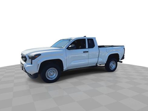 Used 2025 Toyota Tacoma SR RWD image 5