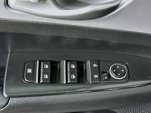 Used 2024 Kia Forte LXS FWD image 23