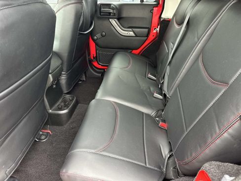 Used 2017 Jeep Wrangler Unlimited Sport AWD/4WD image 15