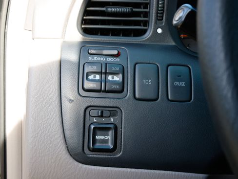 Used 2000 Honda Odyssey EX image 37