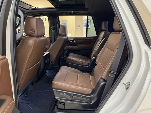 Used 2023 Chevrolet Tahoe High Country image 25