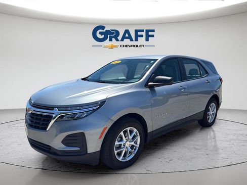 Used 2024 Chevrolet Equinox LS FWD image 13