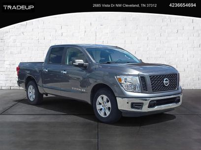 Used 2019 Nissan Titan SV w/ SV Convenience Package