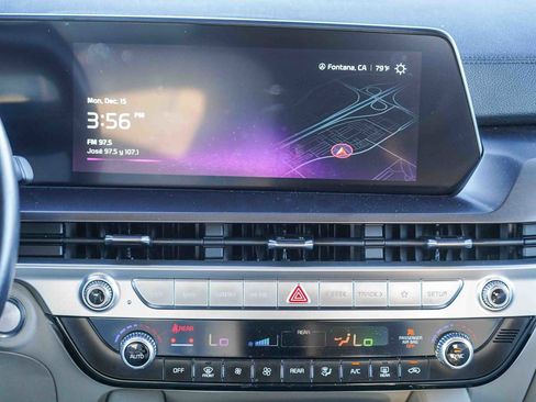 Used 2023 Kia Telluride S image 13