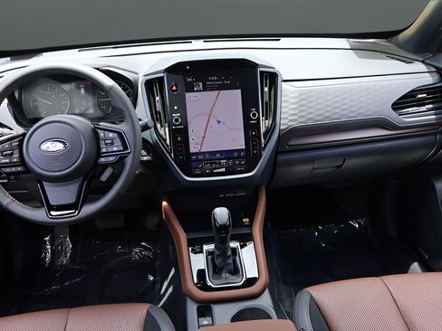 Certified 2025 Subaru Forester Touring AWD/4WD image 16