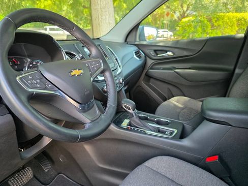 Used 2024 Chevrolet Equinox LT FWD image 15