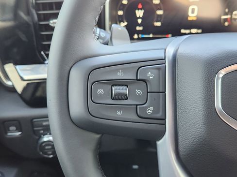 New 2026 GMC Sierra 1500 Elevation image 32