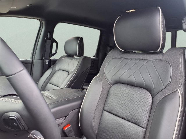 New 2026 RAM 1500 Limited AWD/4WD image 18