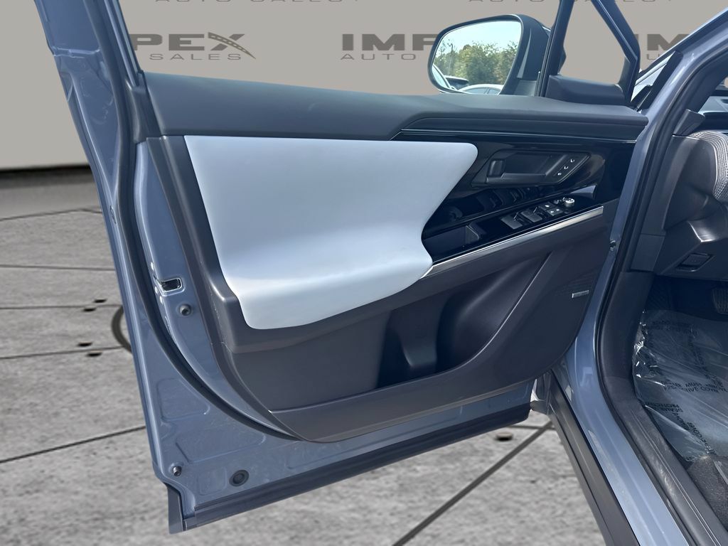 Used 2023 Subaru Solterra AWD image 24