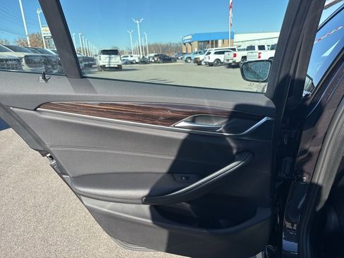 Used 2018 BMW 540i 540i w/ M Sport Package image 30